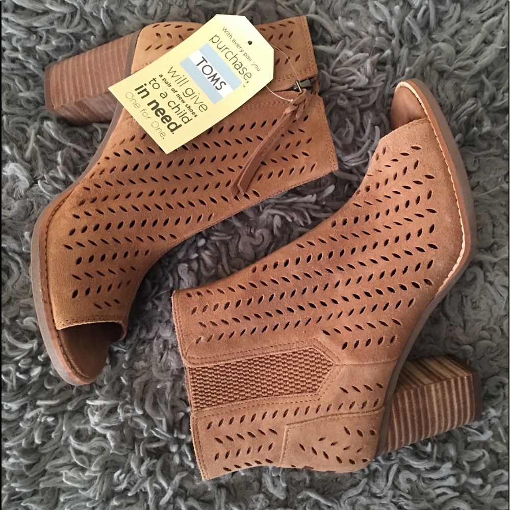 Toms booties